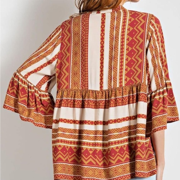 NEW Easel Tunic Blouse - Picture 4 of 14